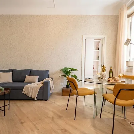 Savoia Station - Bubbles And Relax Apartament Bari